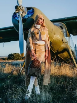 Sprayground Sharks In Paris Gold Rivet Polaris Savage Backpack -Fashion backpack-sprayground 7cc935 057714c72ed44f62abb82c2e325b350bmv2