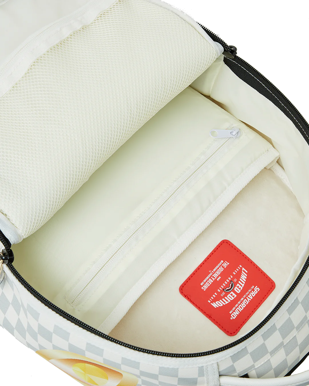 Sprayground Sailor Moon Wink DLXV Backpack 9 Sprayground Sailor Moon Wink DLXV Backpack - Image 9