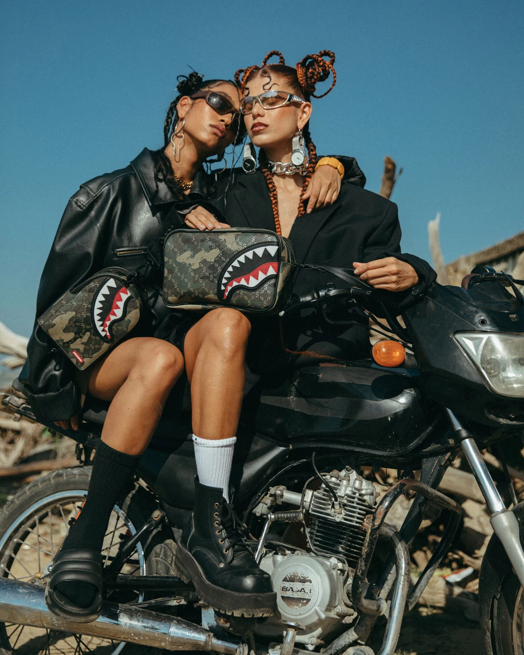 SPRAYGROUND LASERS BLAZIN TOILETRY BRICKSIDE BAG 6 SPRAYGROUND LASERS BLAZIN TOILETRY BRICKSIDE BAG - Image 6