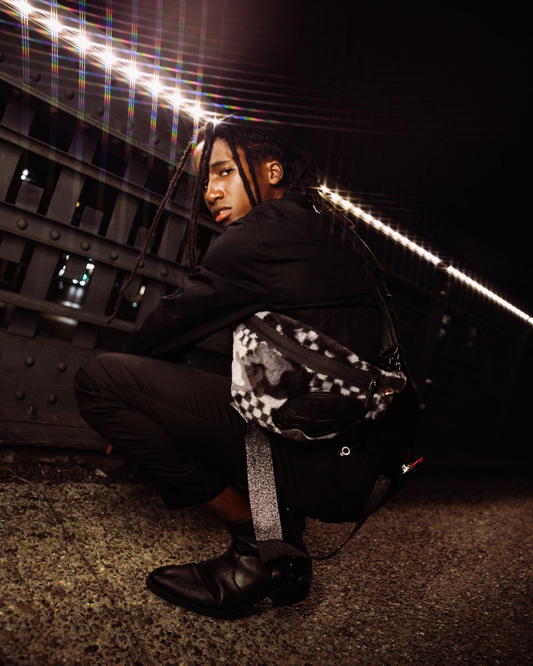 SPRAYGROUND 3AM PLUSH ASPEN HIGHLANDS SAVVY CROSSBODY 4 SPRAYGROUND 3AM PLUSH ASPEN HIGHLANDS SAVVY CROSSBODY - Image 4