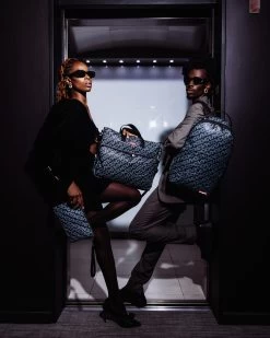 SPRAYGROUND MAGNETIC PULSE CROSSOVER CLUTCH -Fashion backpack-sprayground B5737 3 1