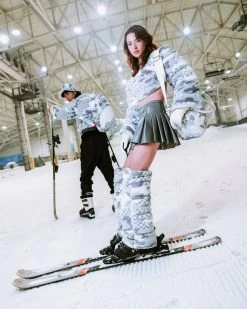 SPRAYGROUND 3AM PLUSH SWISS ALPS MINI DUFFLE 19 SPRAYGROUND 3AM PLUSH SWISS ALPS MINI DUFFLE -Fashion backpack-sprayground D5758 2 1