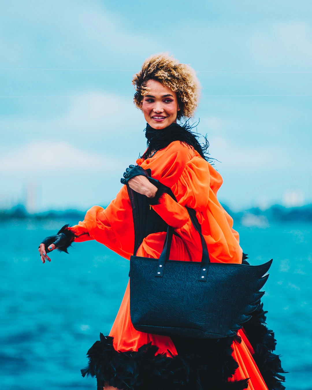 SPRAYGROUND NIGHTFLIGHT G800 SKYBORNE WING TOTE 2 SPRAYGROUND NIGHTFLIGHT G800 SKYBORNE WING TOTE - Image 2